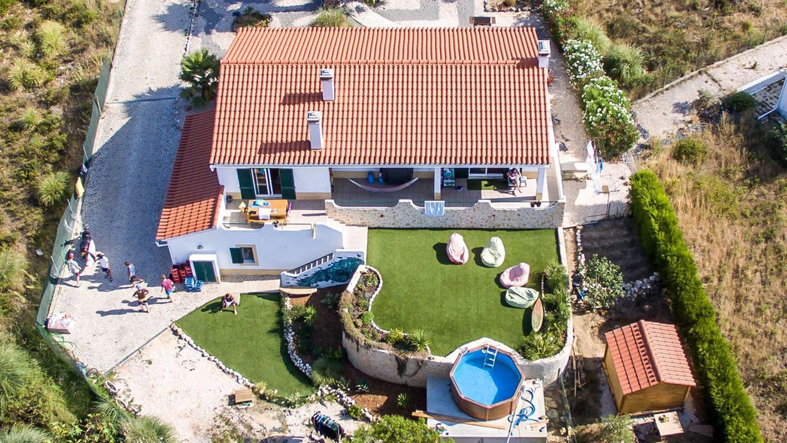 Arrifana Surf Lodge - surf instruction