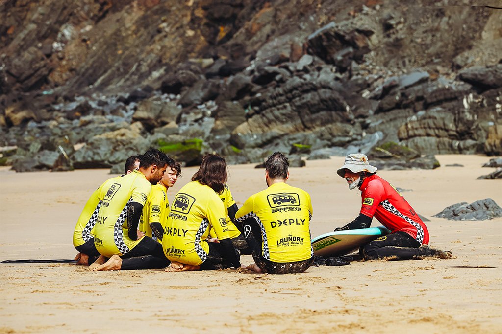 Arrifana Surf School & Camp - surf instruction