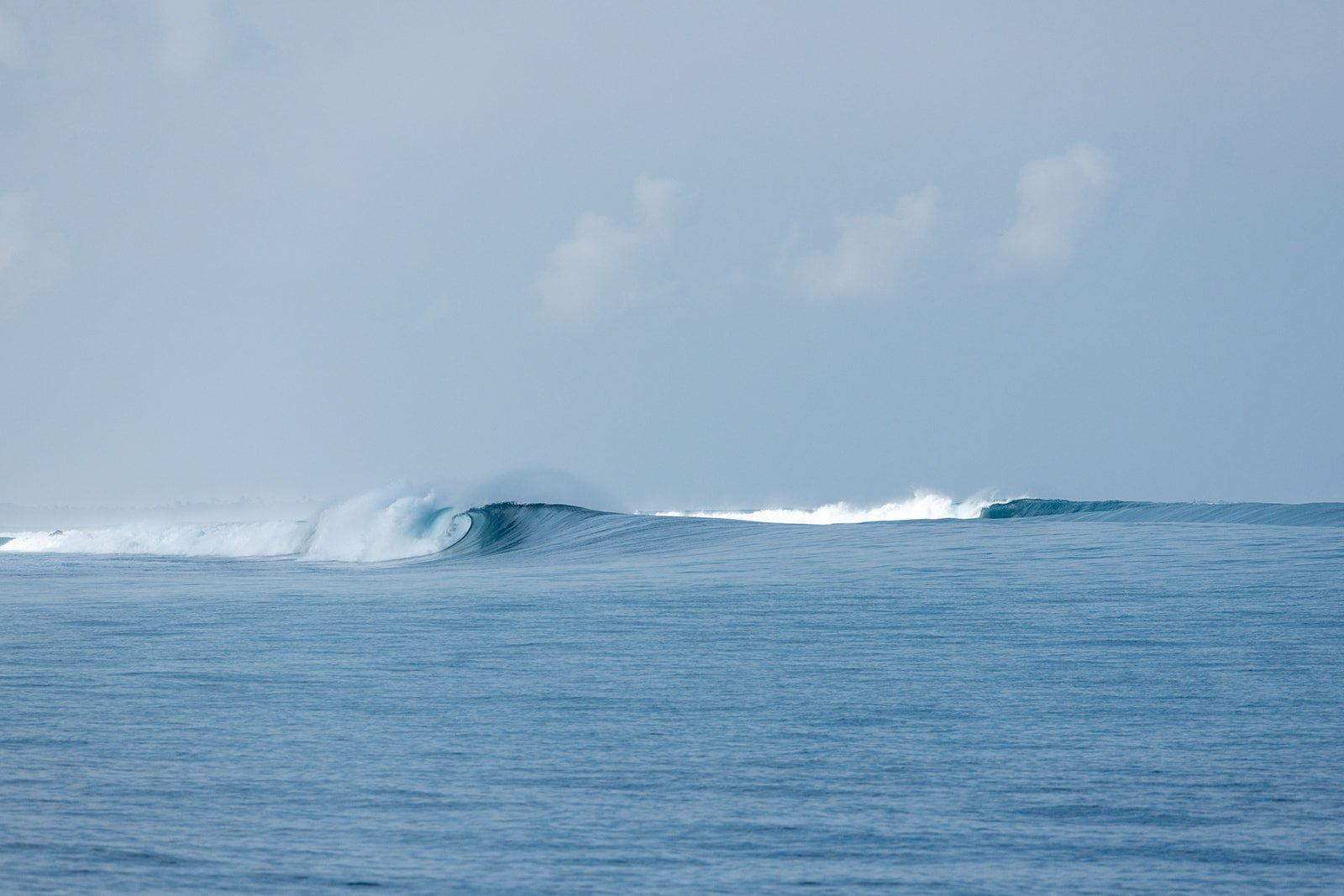 Awera Island Surf Camp - surf instruction