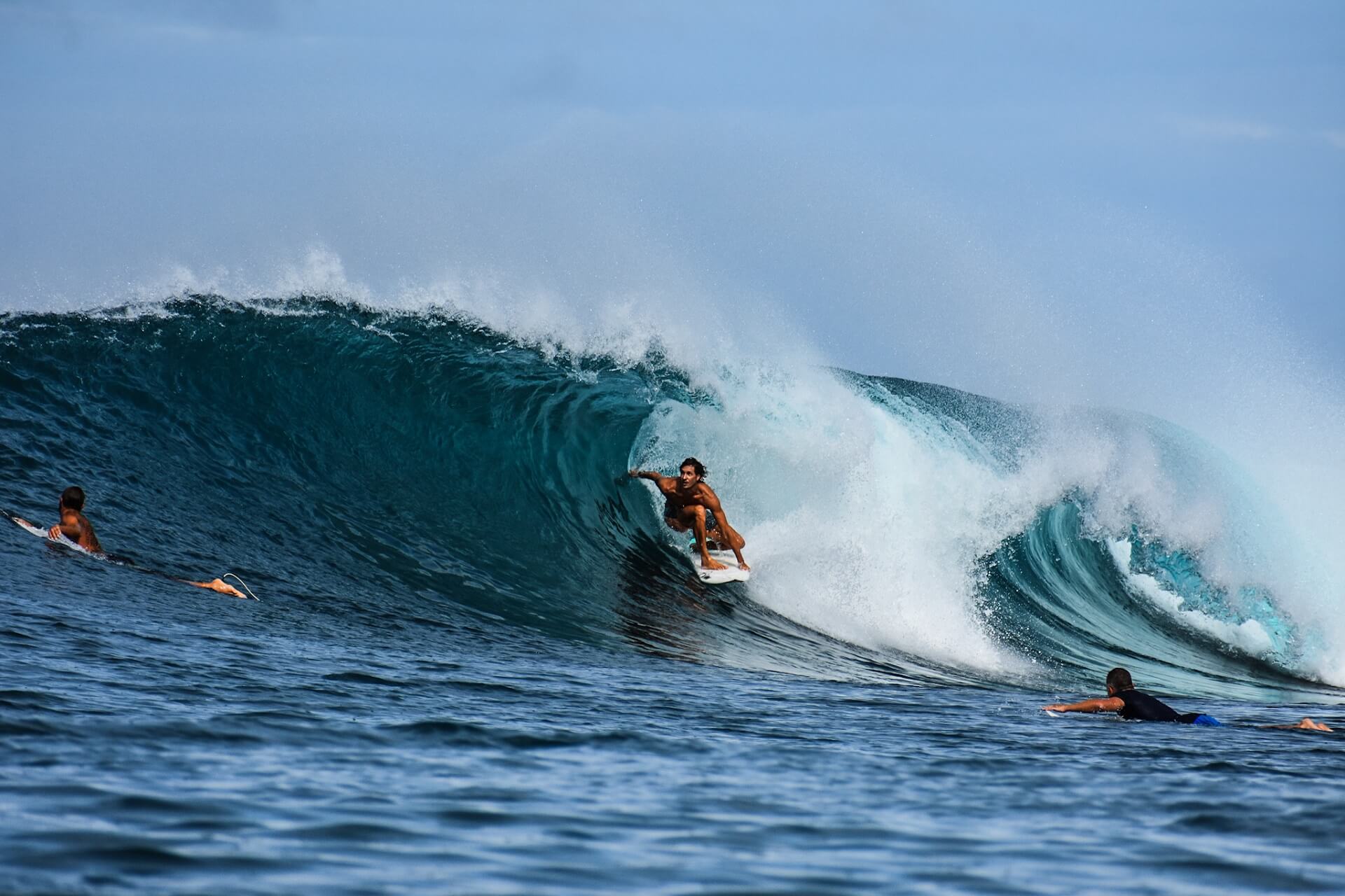 Banyak Surf Resort - surf instruction