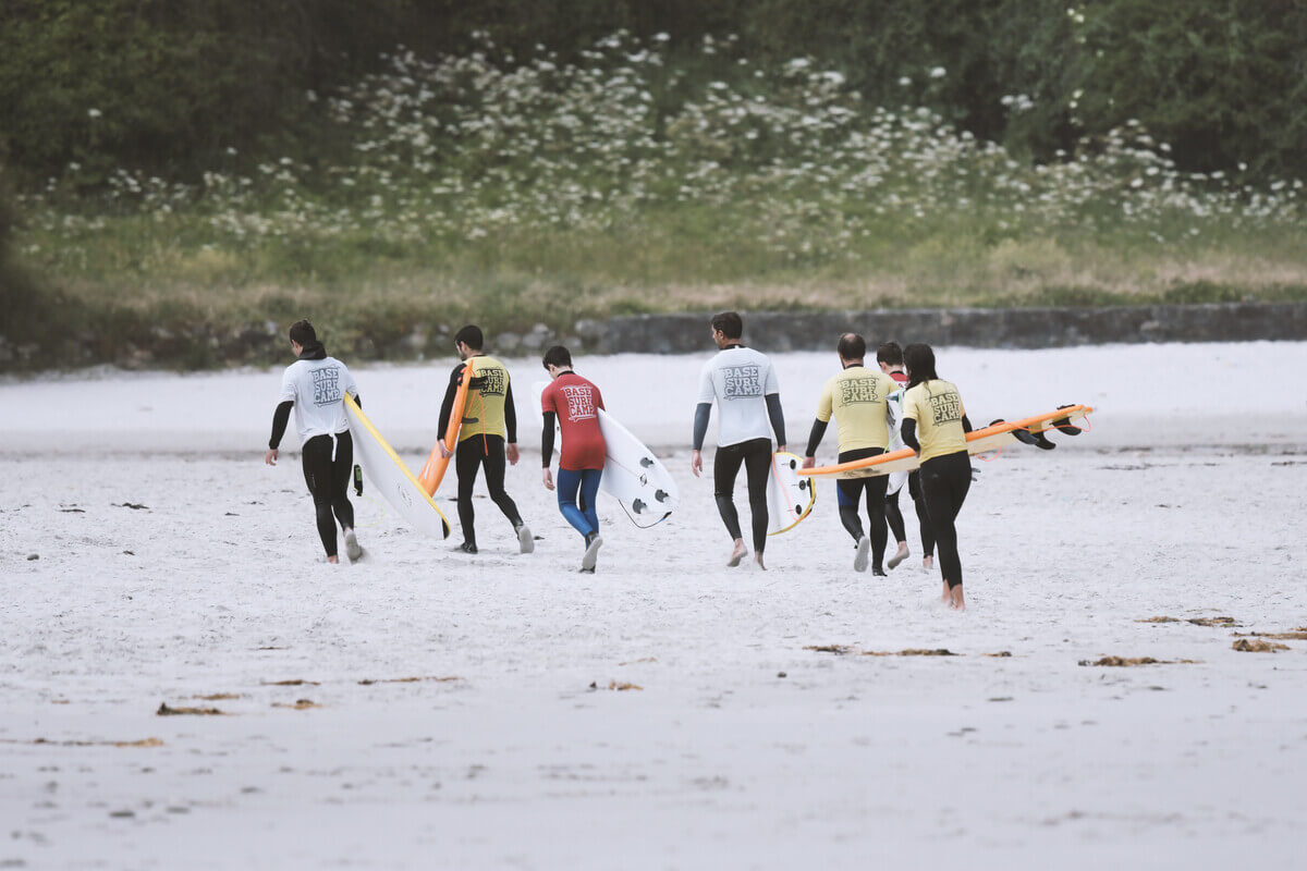 Base Surf Camp Escuela de Surf Coruña - surf instruction