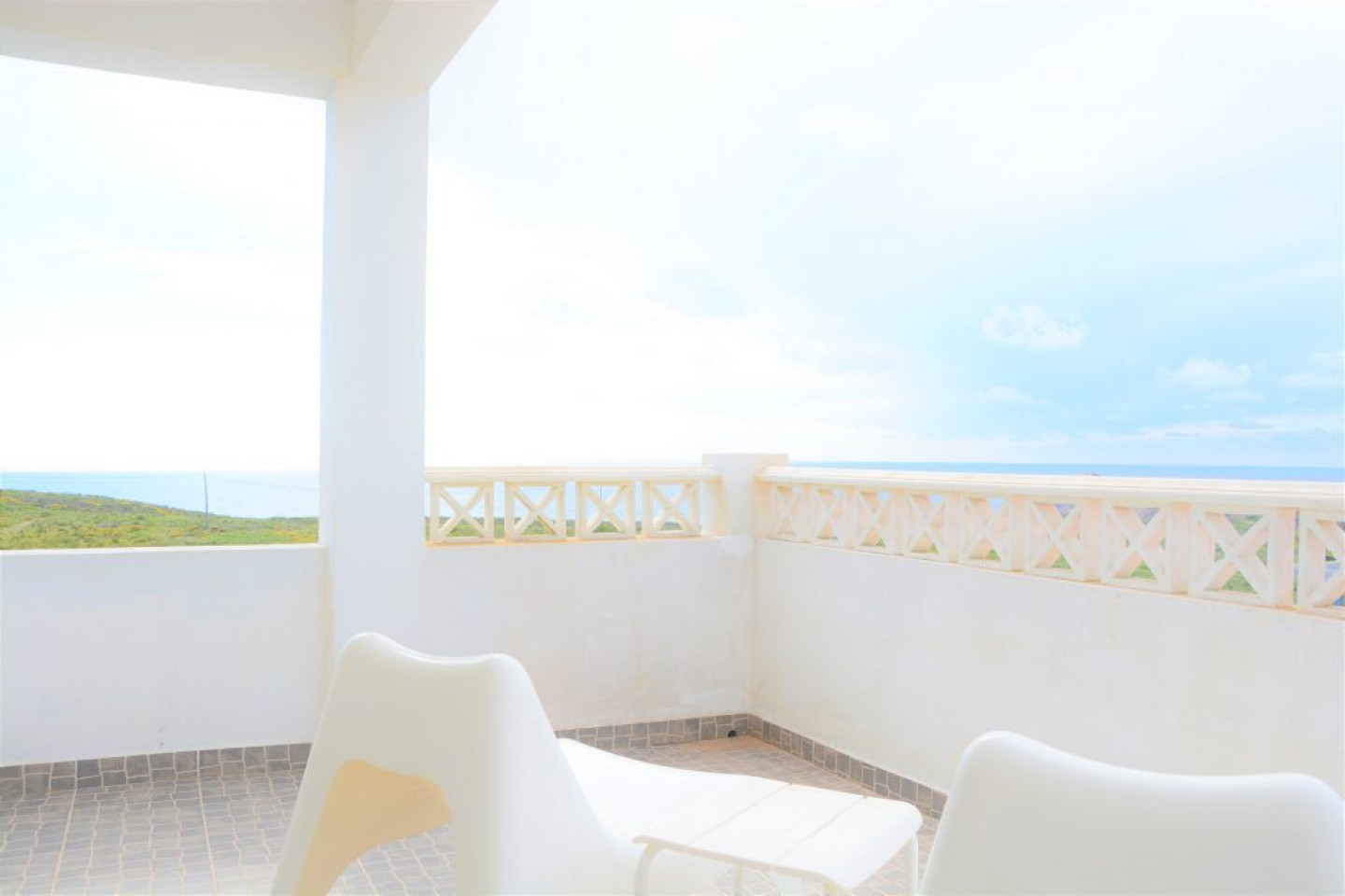 Beach Hut Arrifana Surf School & Camp - guest accommodation