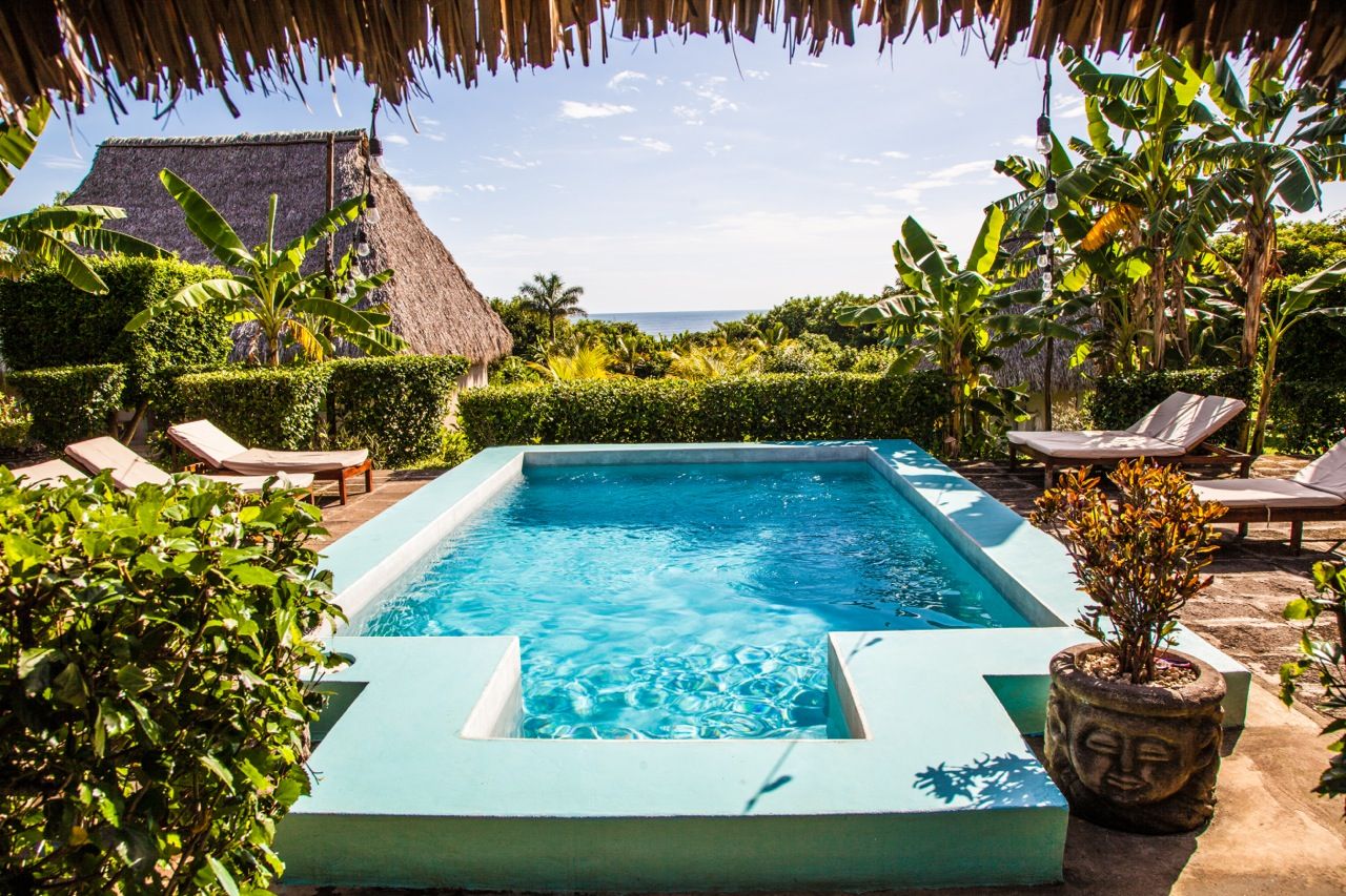 Coco Loco - beachfront location