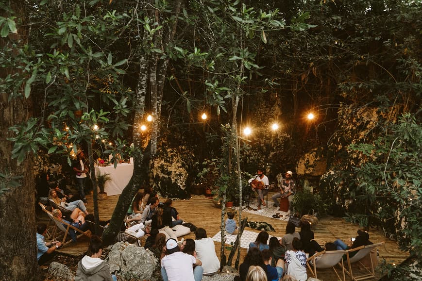 Dreamsea Surf Camp Spain - garden surroundings