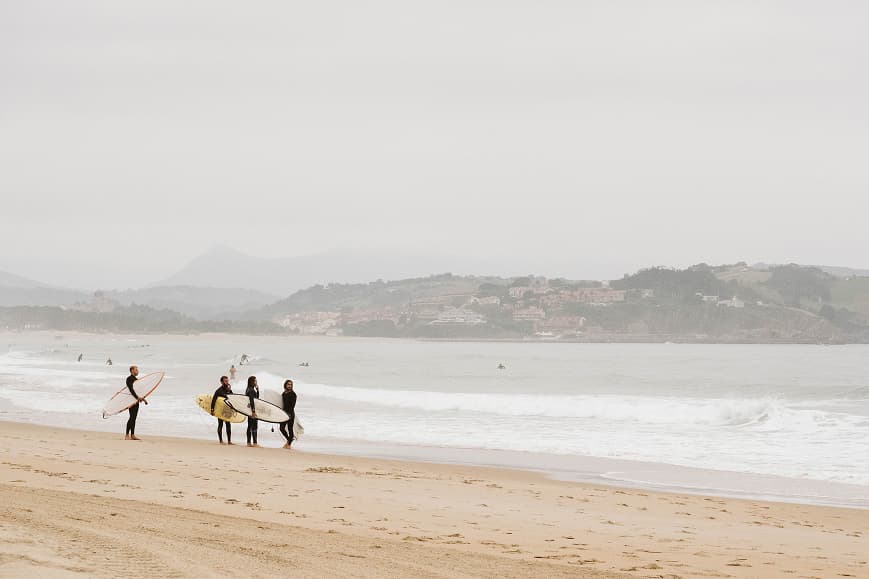 Dreamsea Surf Camp Spain - surf instruction