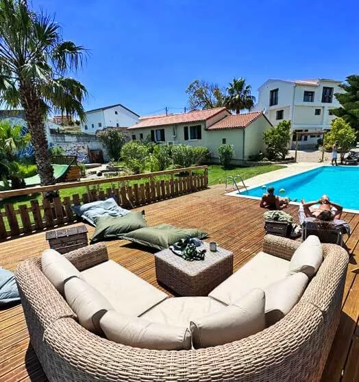 Drop In Surfcamp - Beachlodge - surf instruction