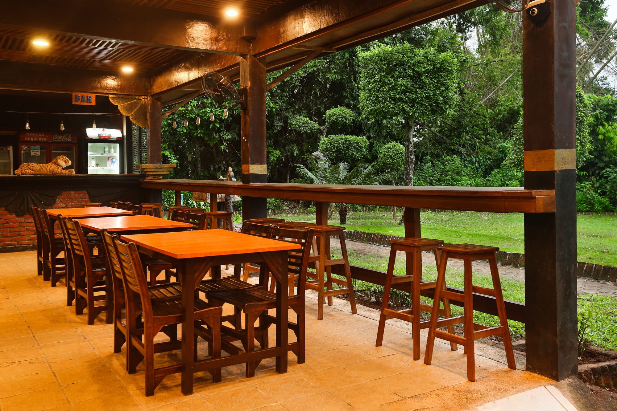 G-Land Joyo's Surf Camp