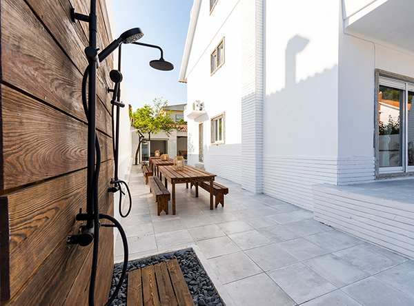 Gota Dagua Surf Camp Portugal - surf instruction