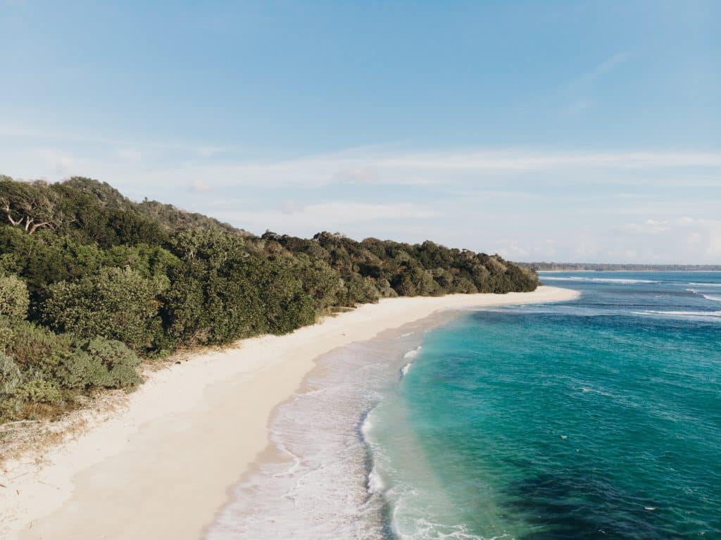 Jawa Jiwa G-land Surf Camp & Luxury Glamping - beachfront location