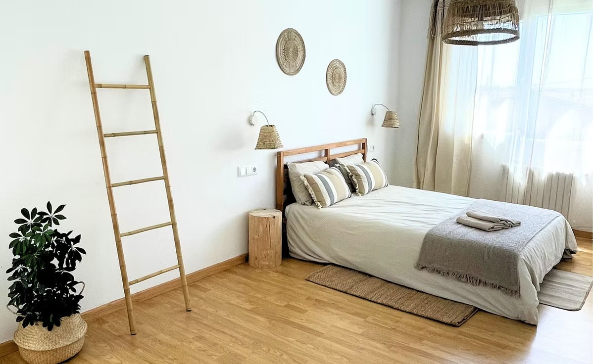 LAOLA SURF CAMP GALICIA - Image 8