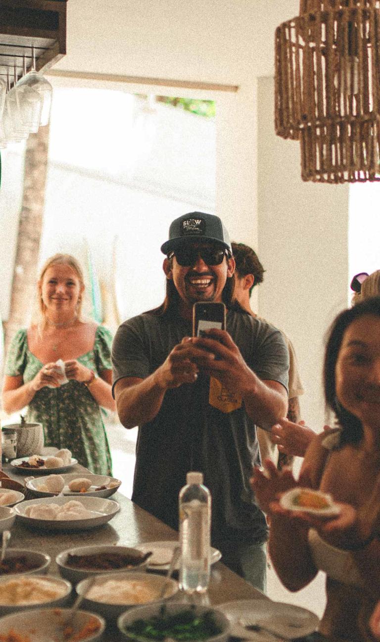 Lapoint Surf Camp - El Salvador - beachfront location