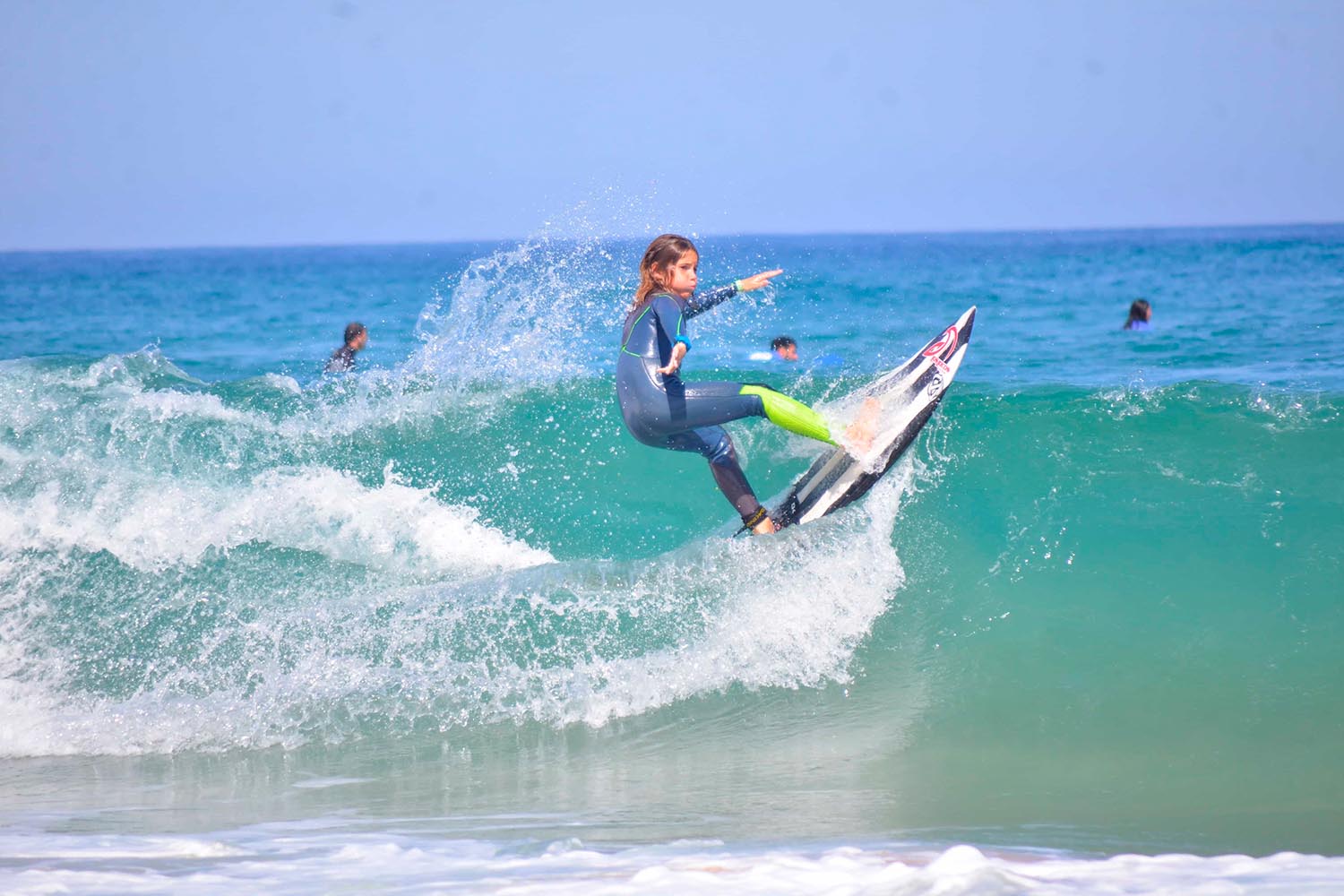 Los Locos Surf Camp & Surf School - surf instruction