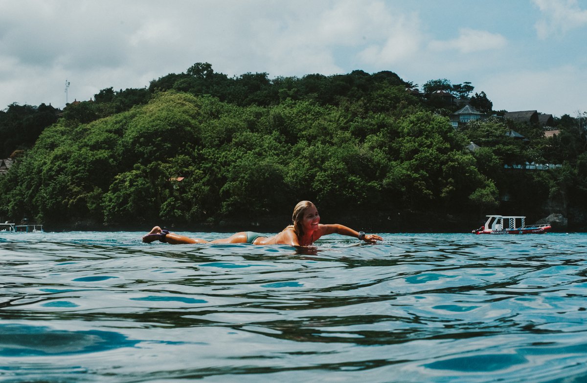 Mojosurf Surf School Camp Canggu - surf instruction