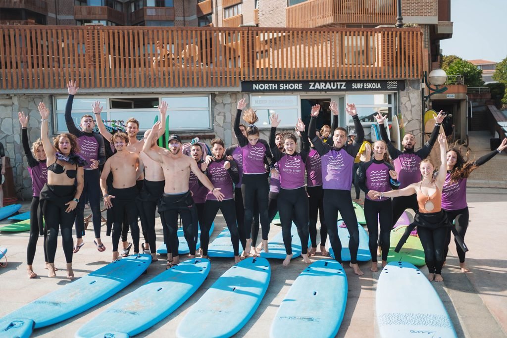 North Shore Surf Camp - garden surroundings