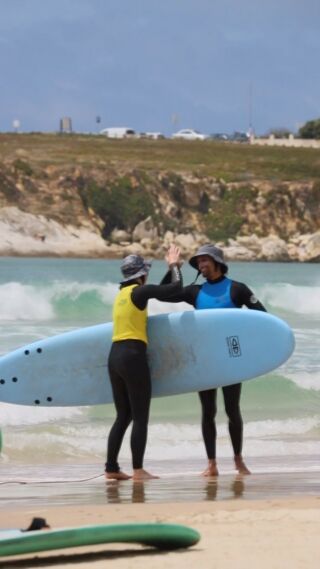 Peniche Surfcamp - surf instruction