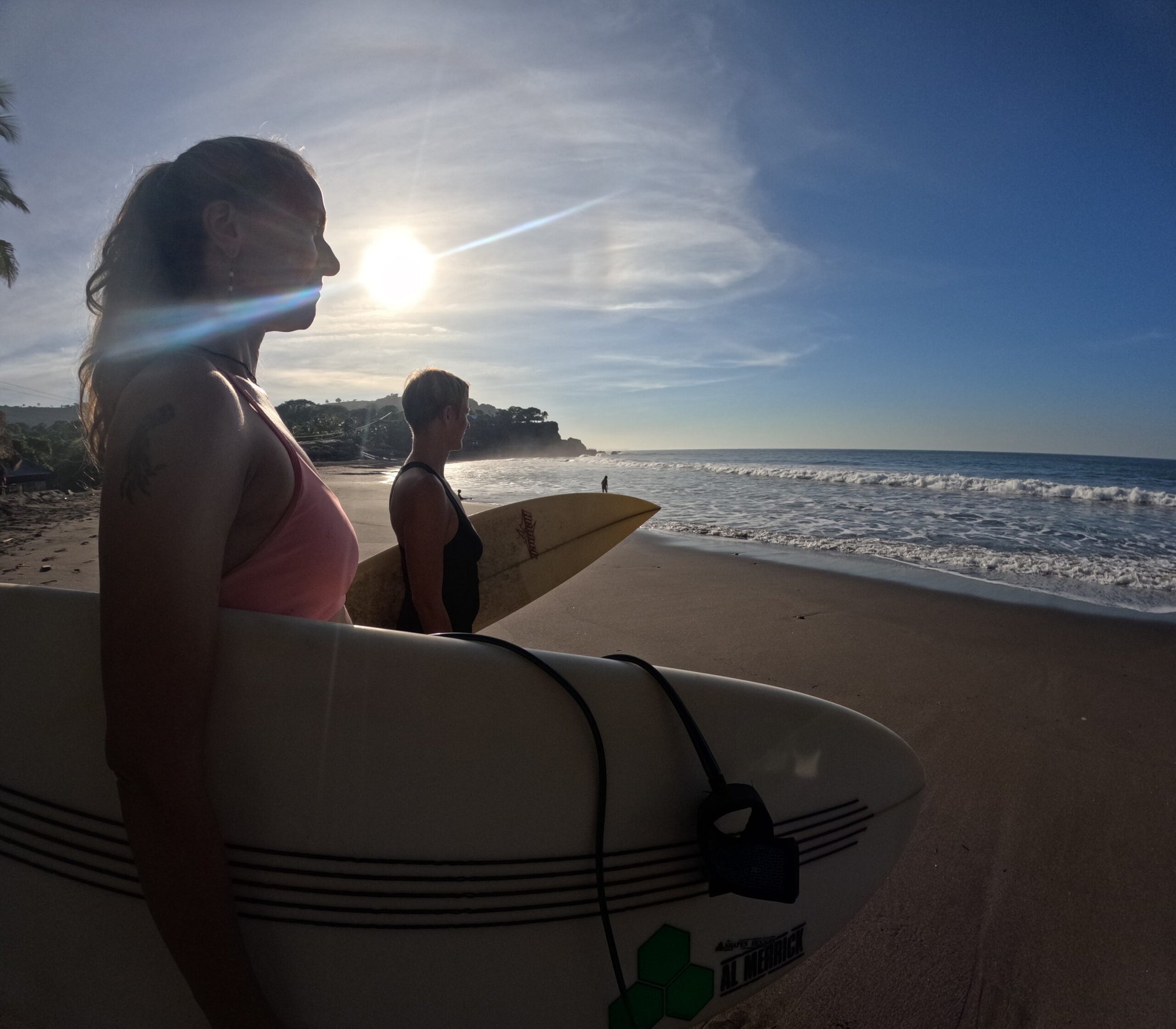Pixie's Women's Surf Retreats - surf instruction