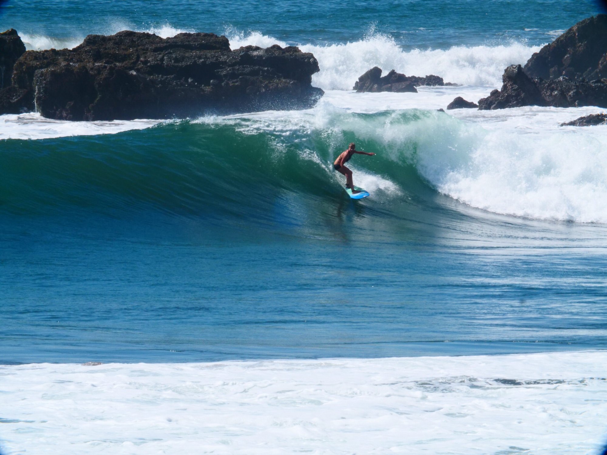 Pixie's Women's Surf Retreats - surf instruction