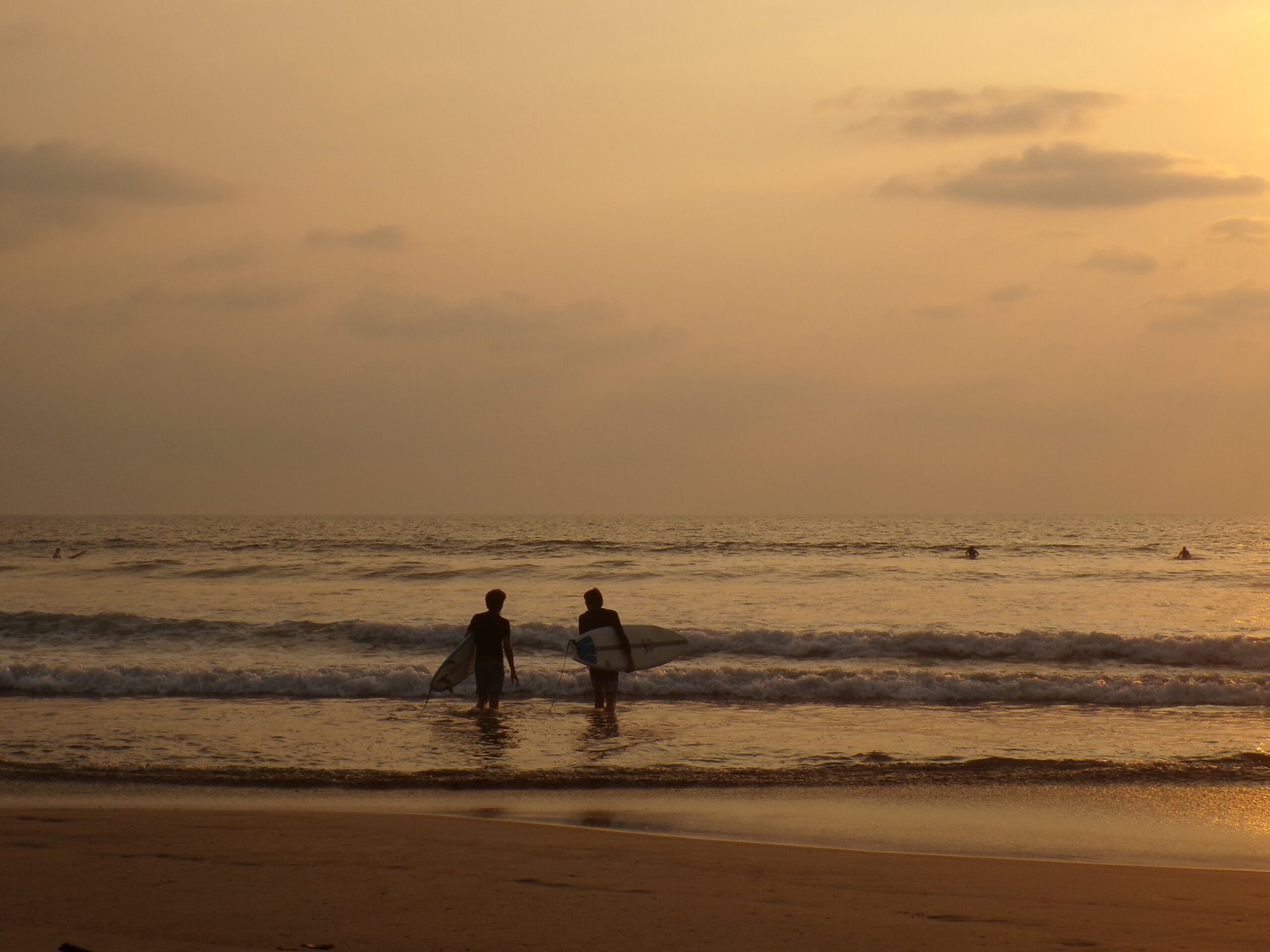 Playa Grande Surf Camp - beachfront location