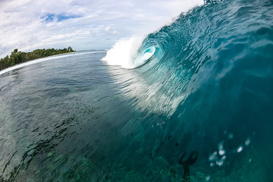 Playground Surf Resort - surf instruction