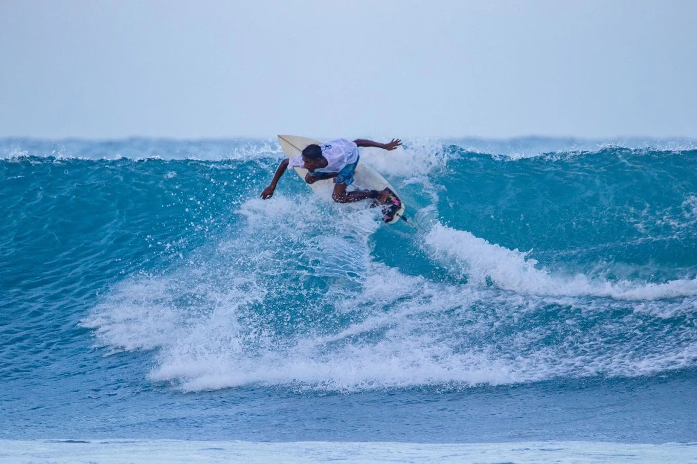 PONO Surf Camp - surf instruction