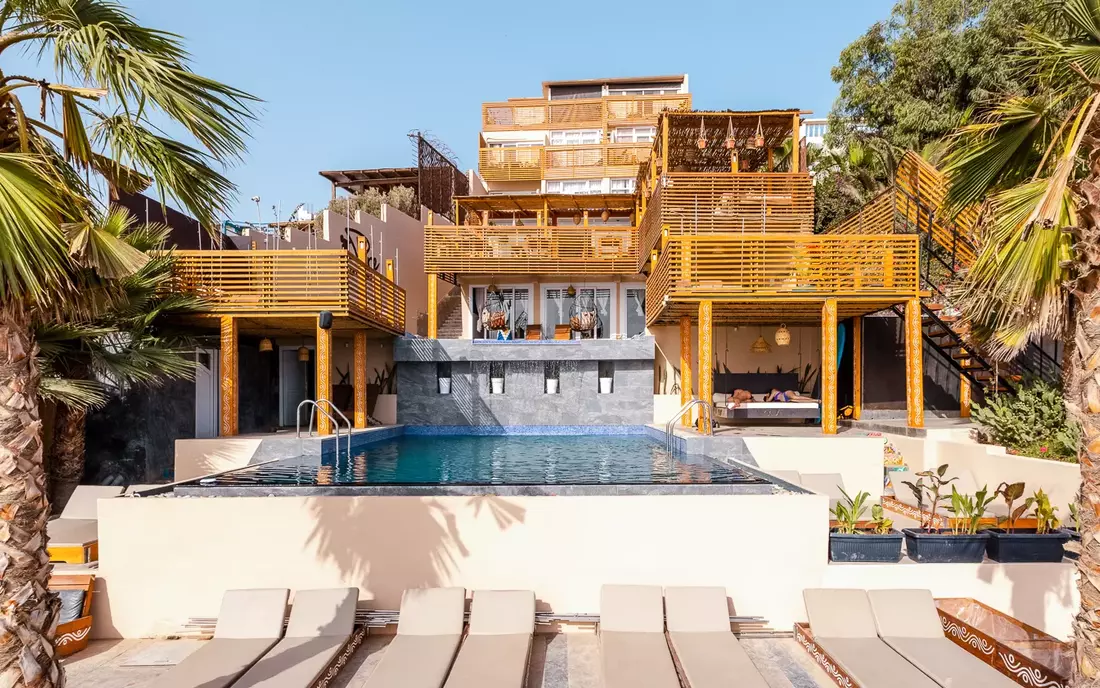 Pure Sea View Surfcamp - swimming pool area