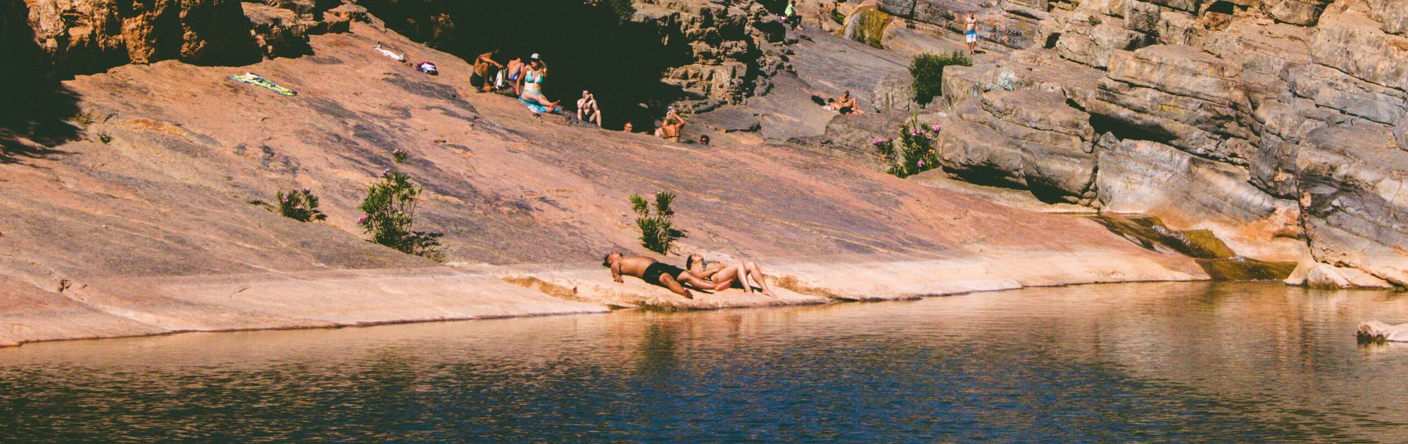 Shine Surf Morocco - Surf Camp And Yoga In Tamraght - surf instruction