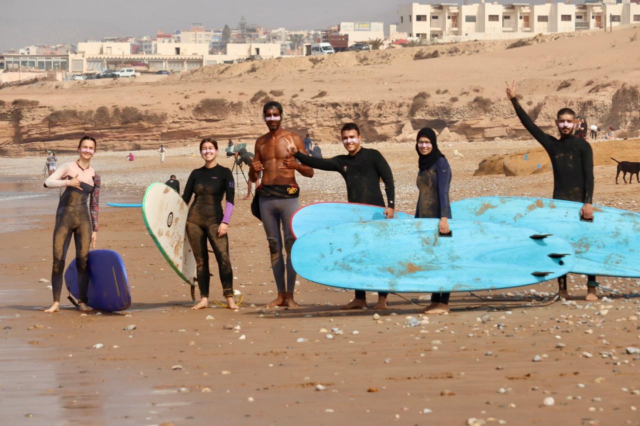 Sunny wave Surfcamp - surf instruction