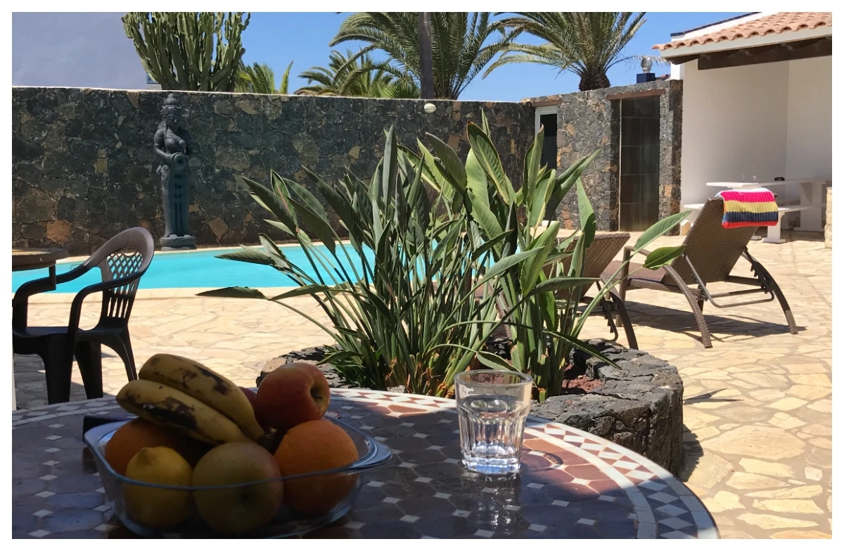 Sunwave Surfcamp powered by Quiksilver & Roxy - surf instruction