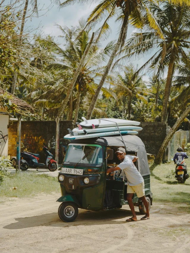 Surf & Yoga, Sri Lanka - surf instruction