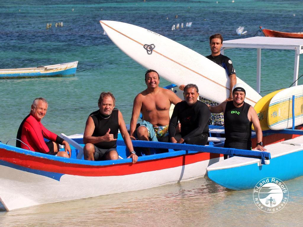 Resort Package - Surfer