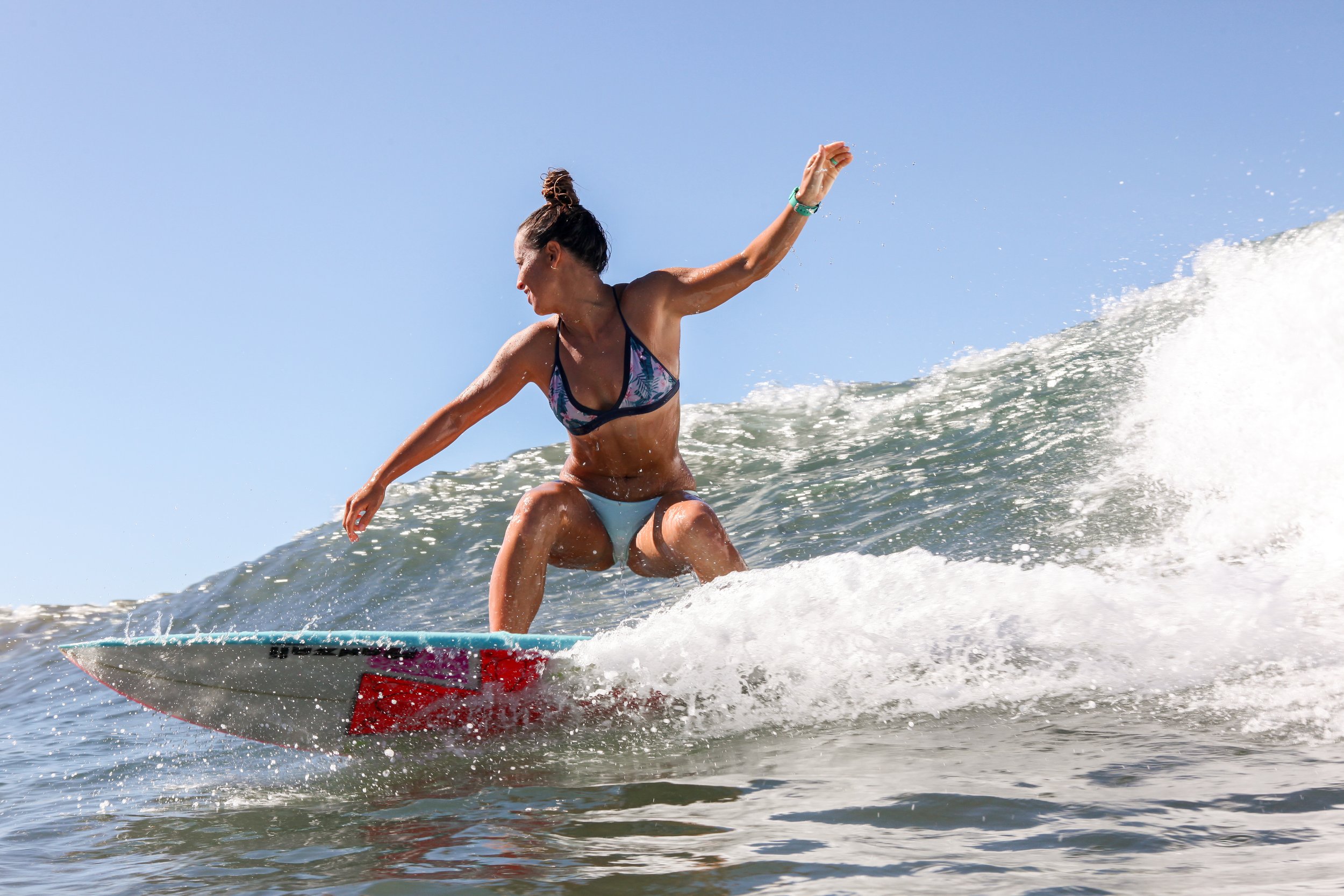 WOW Surf Camp - surf instruction