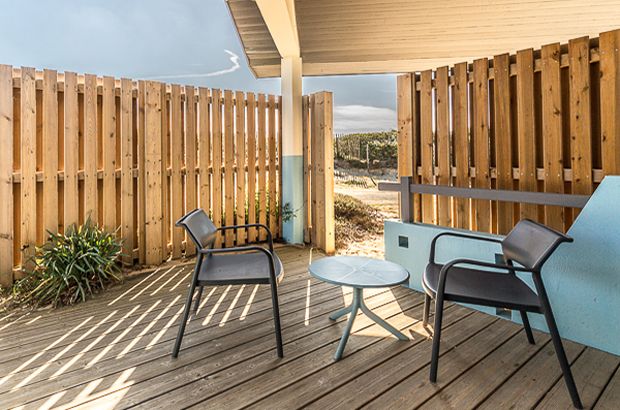 Beach Bungalow Premium (5 Persons)