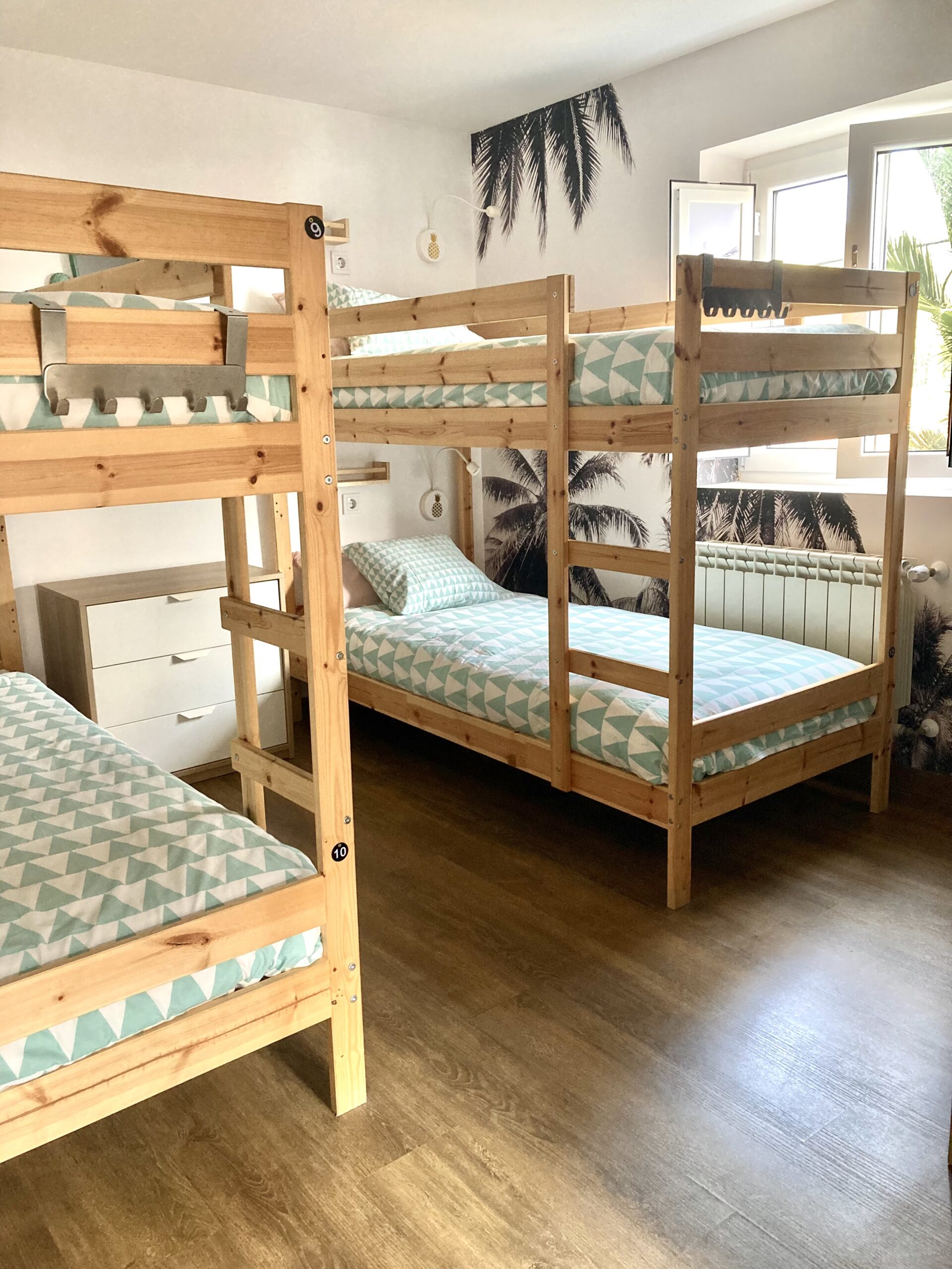 Hawaii - Shared Dorm