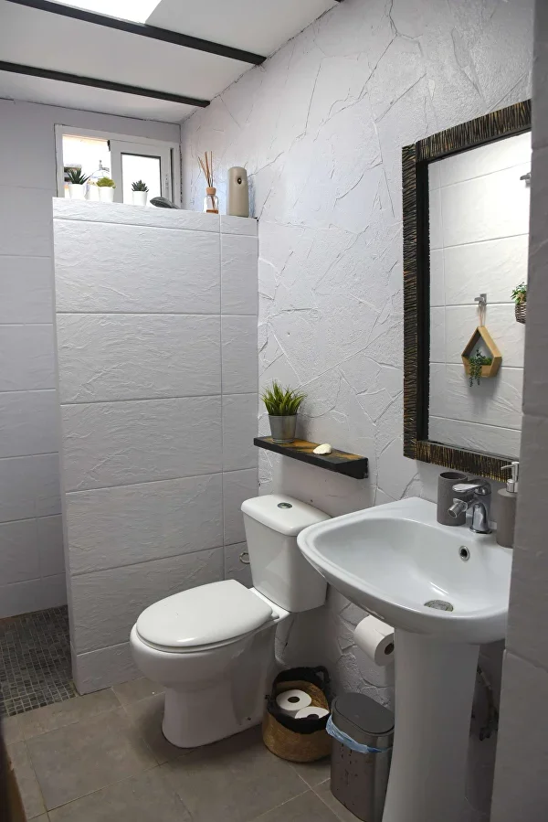 Jaws - Private Double