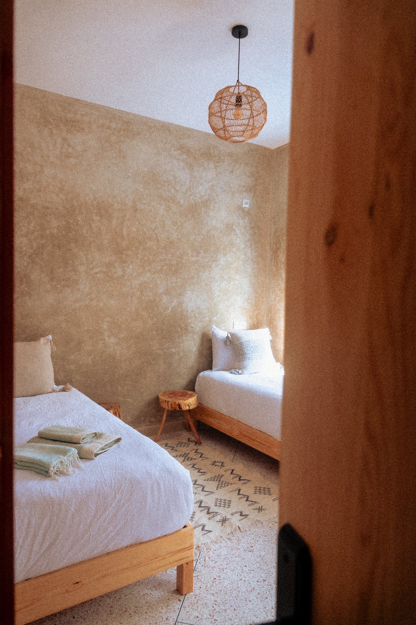 Triple Surf Riad Room